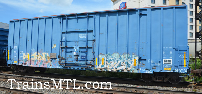 Car/wagon LW9002 right side / coté droit